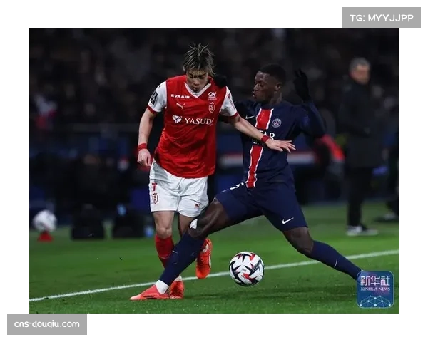 巴黎艰难保住榜首位置 法甲激烈混战中暴露疲态